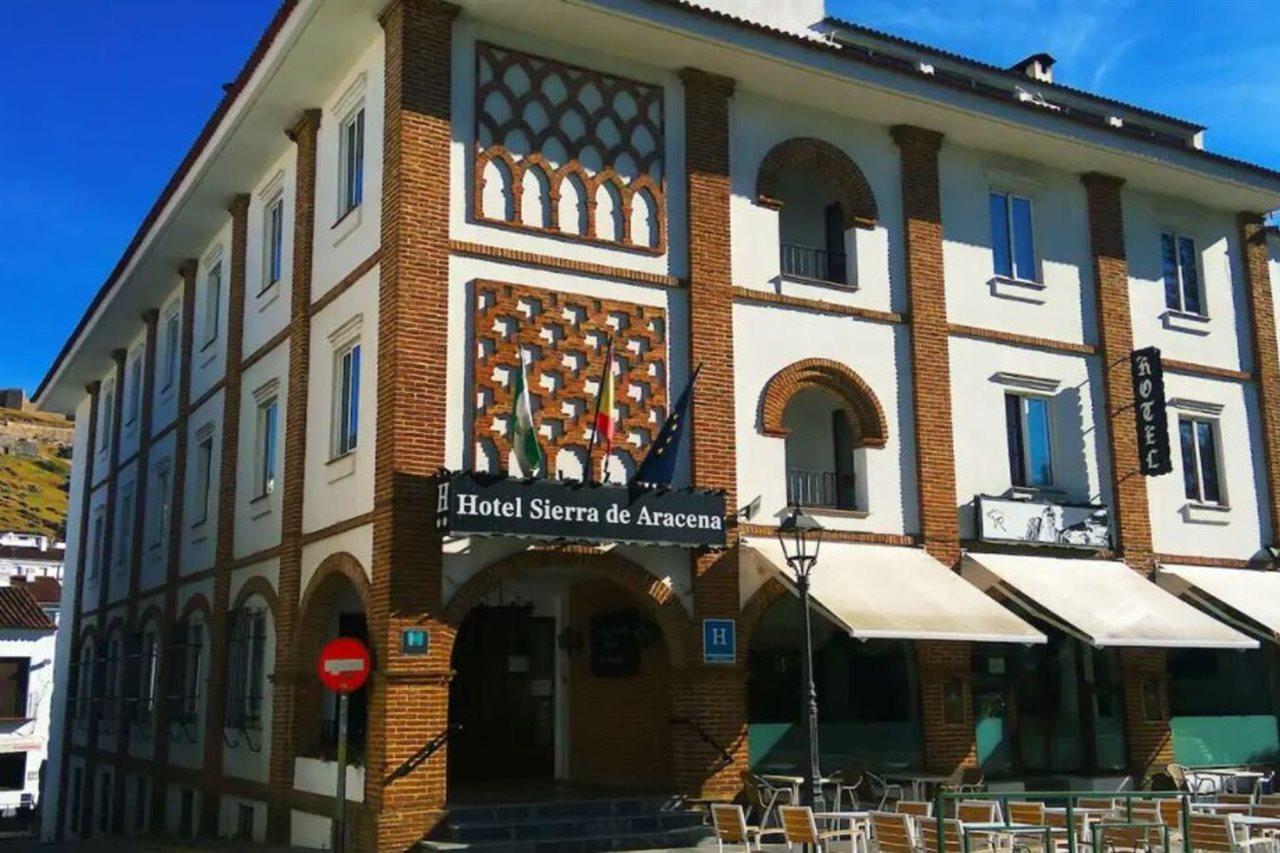 Hotel Sierra De Aracena Bagian luar foto