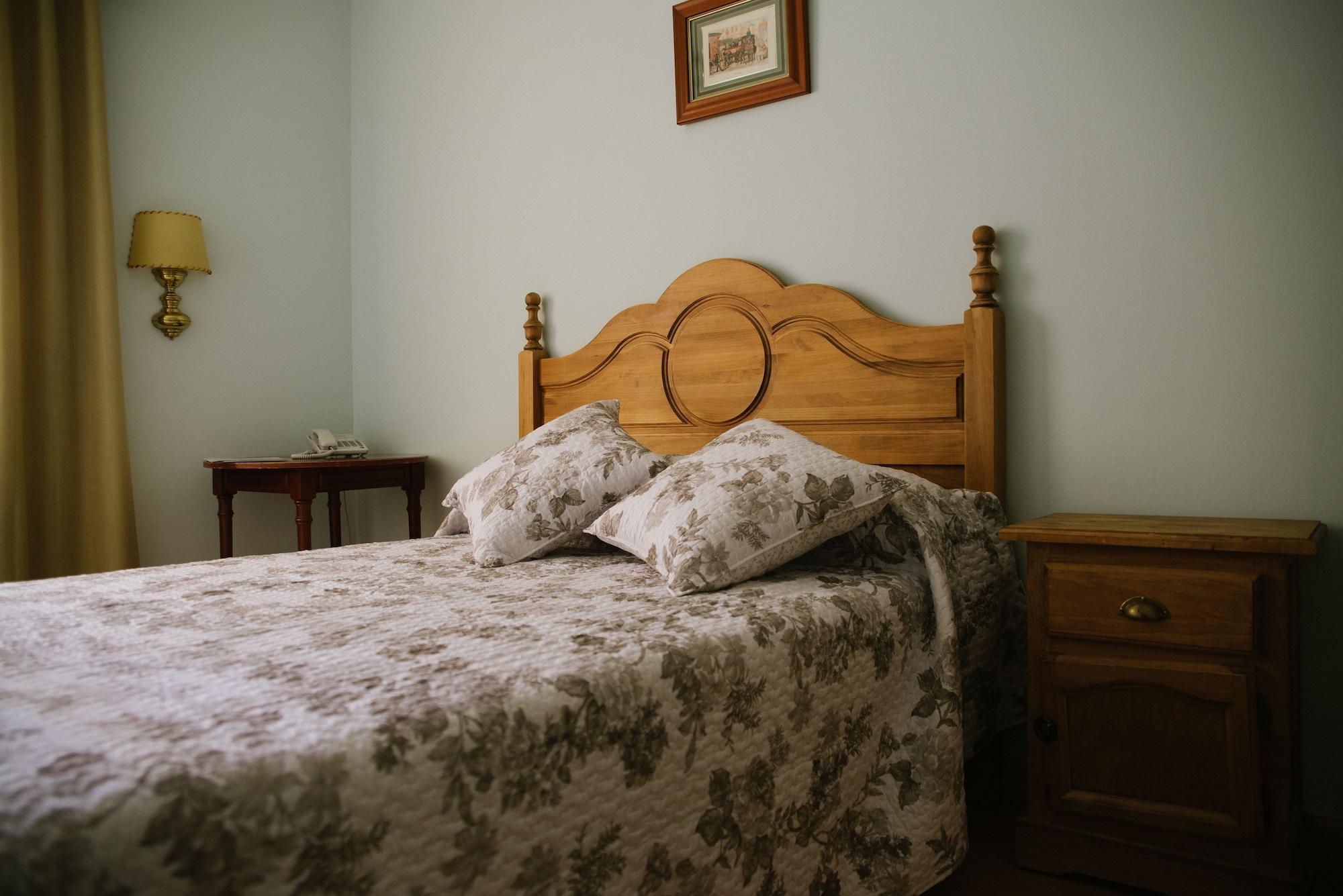 Hotel Sierra De Aracena Bagian luar foto