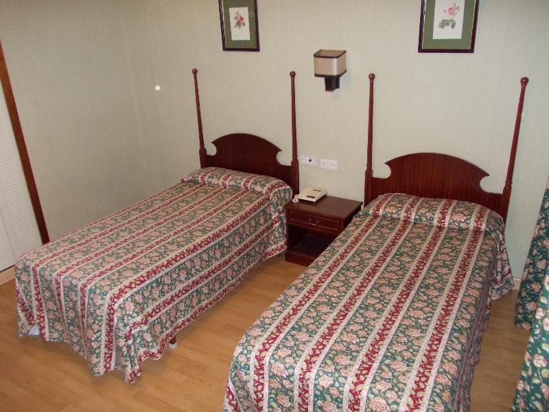 Hotel Sierra De Aracena Bagian luar foto