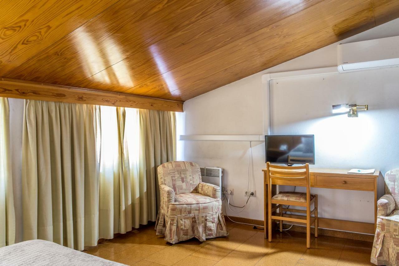 Hotel Sierra De Aracena Bagian luar foto