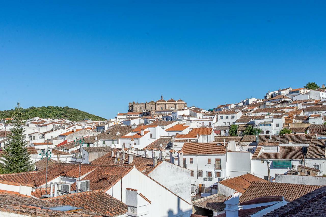 Hotel Sierra De Aracena Bagian luar foto